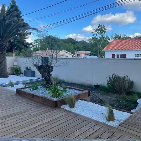 Villa Eivissa Le Luxe Sur La Route Des Chateaux