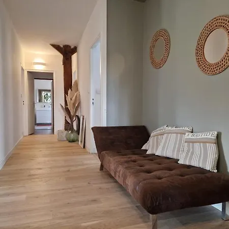 Eivissa Le Luxe Sur La Route Des Chateaux Ludon-Médoc